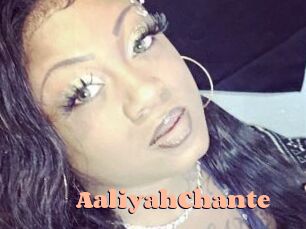 AaliyahChante Chatte Rasée