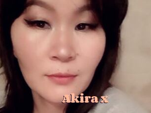 Akira_x Chatte Rasée
