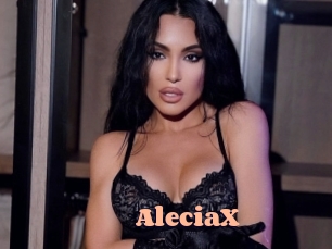 AleciaX Chatte Rasée
