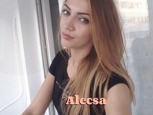 Sasha Chatte Rasée