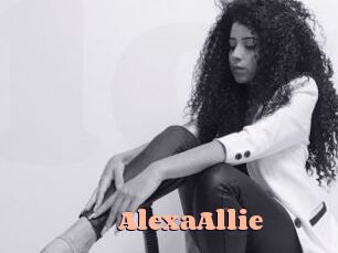 AlexaAllie Chatte Rasée