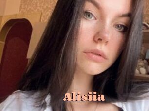 Alisiia Chatte Rasée