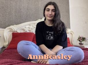 AnnBeasley Chatte Rasée