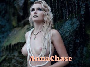 AnnaChase Chatte Rasée