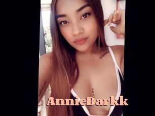 AnnieDarkk Chatte Rasée