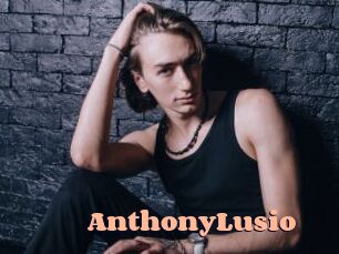 AnthonyLusio Chatte Rasée