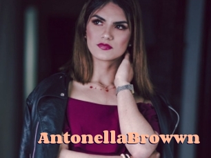 AntonellaBrowwn Chatte Rasée