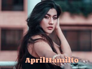 AprilHamilto Chatte Rasée