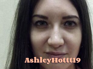 AshleyHottt19