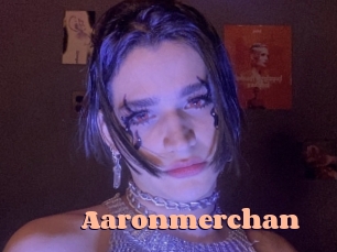 aaronmerchan Chatte Rasée