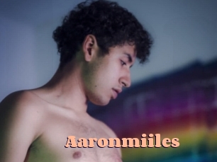 aaronmiiles Chatte Rasée