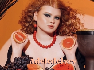 adeledelvey Chatte Rasée