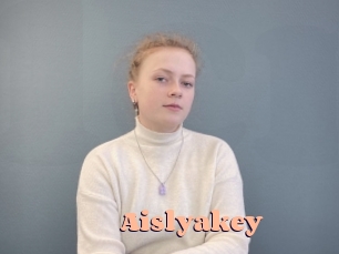 aislyakey Chatte Rasée