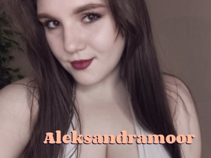 aleksandramoor Chatte Rasée