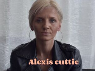 Alexis_cuttie