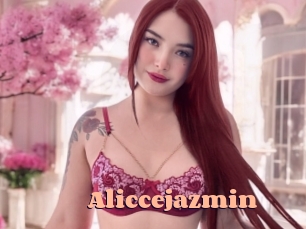 aliccejazmin Chatte Rasée