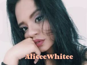 AliceeWhitee
