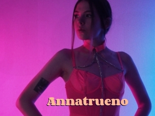 annatrueno Chatte Rasée