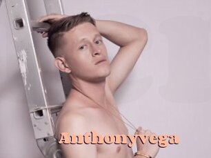 anthonyvega Chatte Rasée