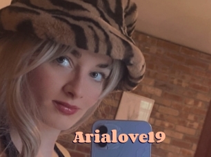 arialove19 Chatte Rasée