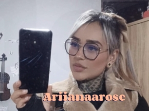 ariianaarose Chatte Rasée