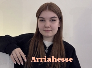 arriahesse Chatte Rasée