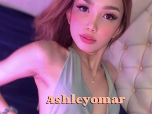 ashleyomar Chatte Rasée