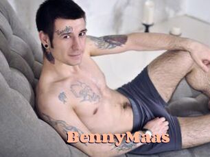 BennyMaas Chatte Rasée