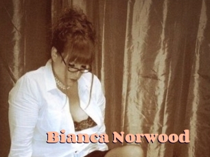 Bianca_Norwood Chatte Rasée