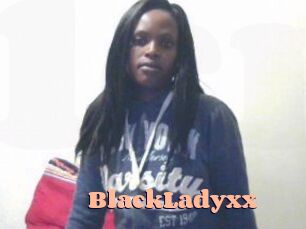 BlackLadyxx Chatte Rasée