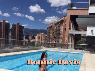Bonnie_Davis Chatte Rasée