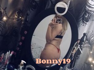 Bonny19 Chatte Rasée
