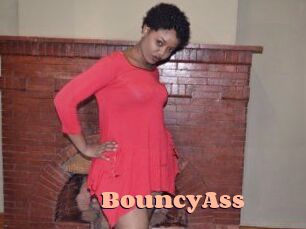 BouncyAss Chatte Rasée