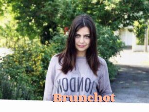 Brunehot Chatte Rasée