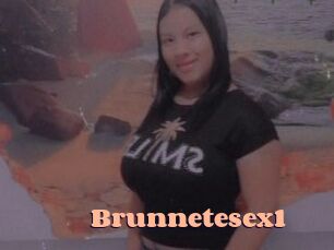 Brunnetesex1