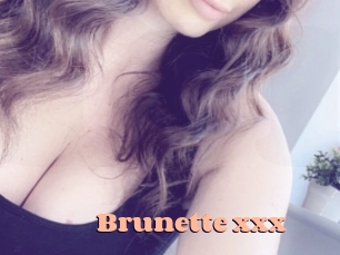 Brunette_xxx