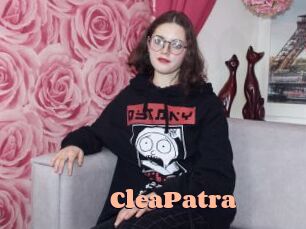 CleaPatra Chatte Rasée