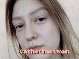 catherineswon Chatte Rasée