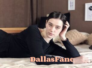 DallasFane Chatte Rasée