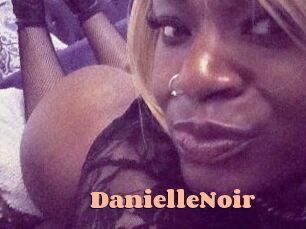 DanielleNoir