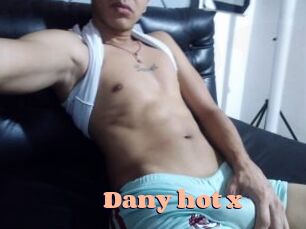 Dany_hot_x