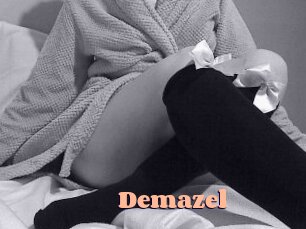 demazel Chatte Rasée