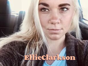 EllieClarkson Chatte Rasée