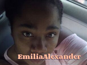 Emilia_Alexander Chatte Rasée