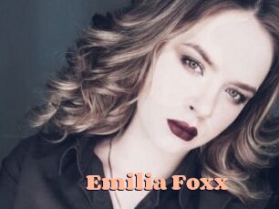 Emilia_Foxx