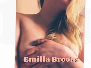 Emilla_Brooks