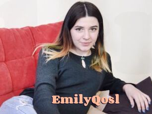 EmilyQosl Chatte Rasée