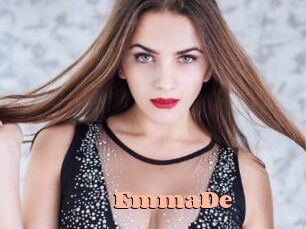 EmmaDe Chatte Rasée