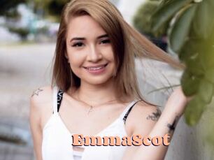 EmmaScot Chatte Rasée
