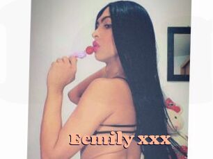 eemily_xxx Chatte Rasée